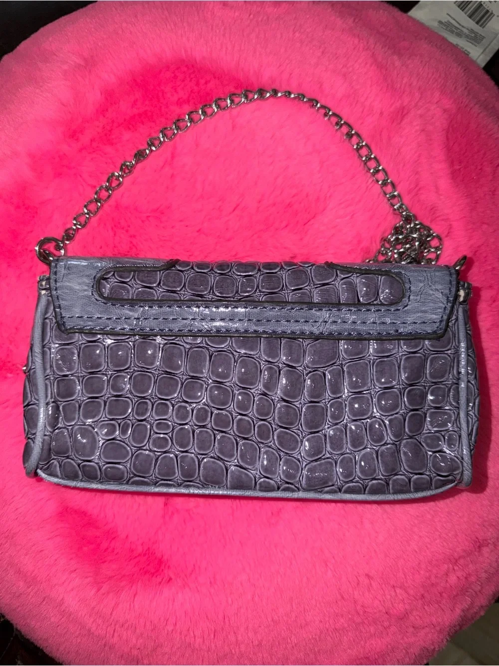 Vintage Guess Women’s Croc-Embossed Shoulder Bag in Lavender Gray